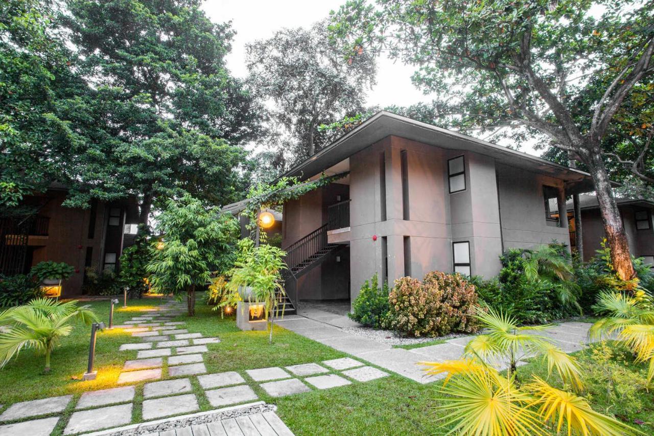 The Henry Resort Dumaguete Dumaguete City Bagian luar foto